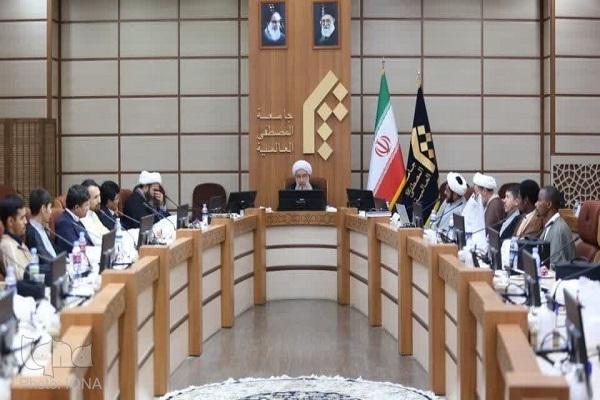 علی عباسی، رئیس جامعه المصطفی العالمیه