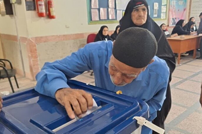 انتخابات ریاست جمهوری در لرستان + عکس