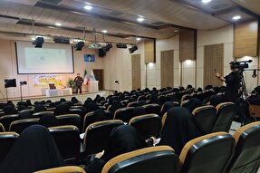 برگزاری دوره تربیت مربی قرآنی «رنگارنگ» در همدان