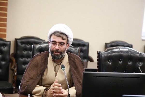 حجت‌الاسلام والمسلمین حبیب حاتمی کن‌کبود، مسئول نهاد نمایندگی مقام معظم رهبری در دانشگاه‌های لرستان