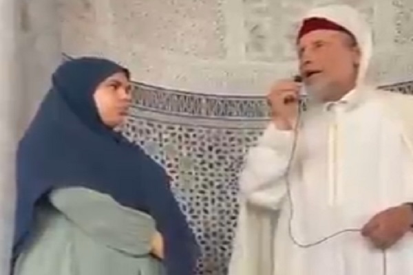 تشرف بانوی اسپانیایی به اسلام + فیلم