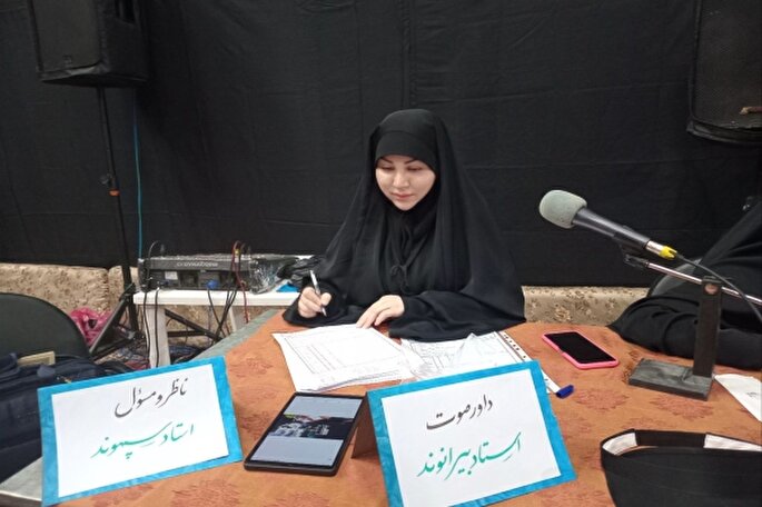 رقابت ۸۰ بانوی خرم‌آبادی در مرحله شهرستانی مسابقات قرآن اوقاف + عکس