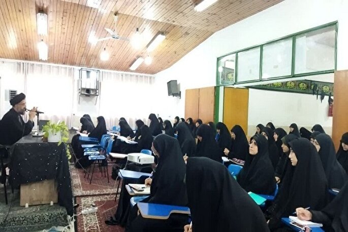 دوره شیعه‌شناسی در ساری برگزار شد