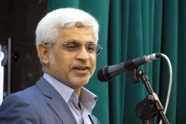 امیرحسین تروند، آزاده لرستانی