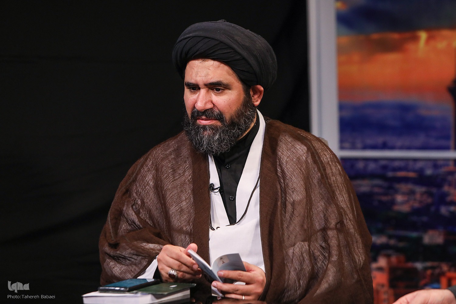 نوجوانان را به مساجد بیاوریم تا آسیب‌های اجتماعی کاهش پیدا کند+ فیلم