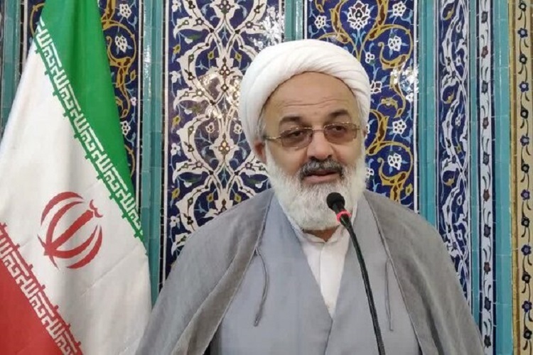 حجت الاسلام شریفی نیا امام جمعه آرادان
