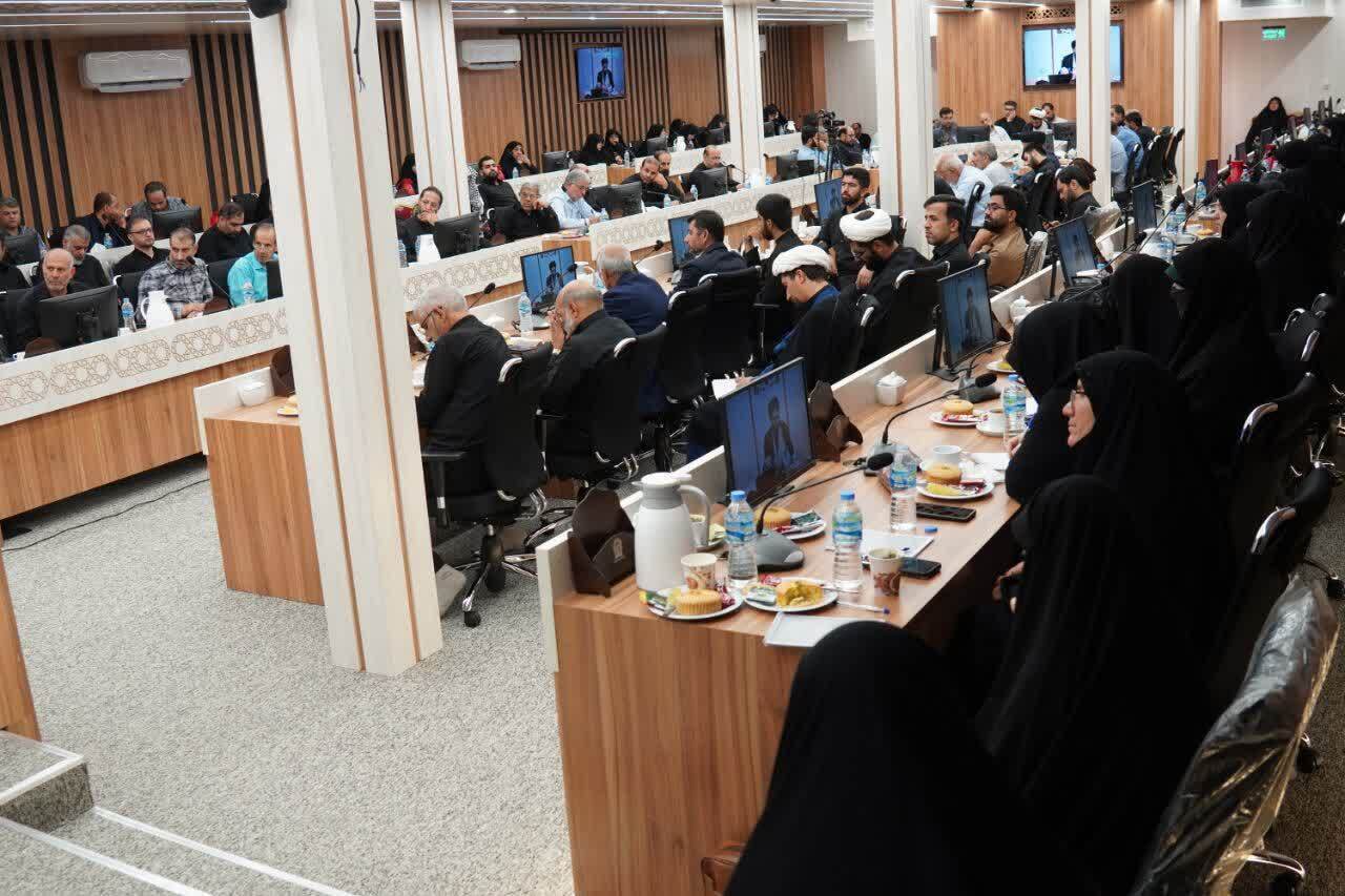 افزایش اعتماد عمومی به نظام با توسعه امور قرآنی و تمرکز بر مسائل اولویت‌دار کشور