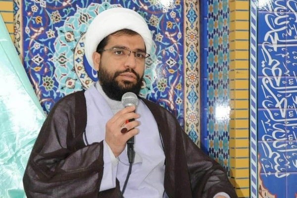 حجت‌الاسلام والمسلمین علی لرستانی، مسئول امور روحانیون نمایندگی ولی‌فقیه سپاه ابوالفضل لرستان