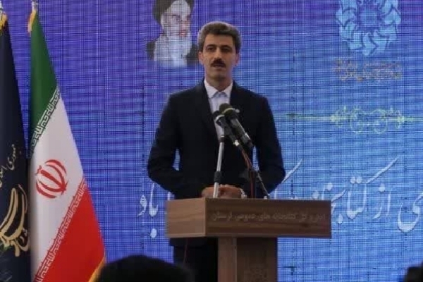 فیروز اکبری، نماینده لرستان در جشنواره الگوهای برتر تدریس کشور