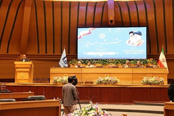 تقدیر از دستگاه‌های اجرایی برتر سیستان‌وبلوچستان در جشنواره «شهید رجایی»