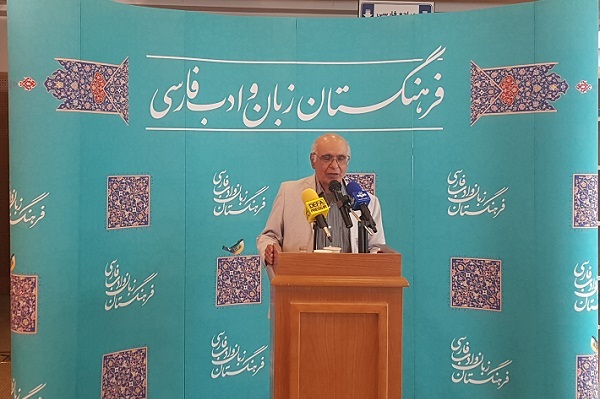 ارسالی/// مرادی‌کرمانی؛ تجسد فرهنگ والا و تمدن عظیم ایران‌زمین است
