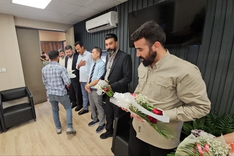 آیین رهایی زندانیان، شیراز