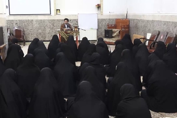 حجت‌الاسلام موسوی، مدیر حوزه علمیه لرستان