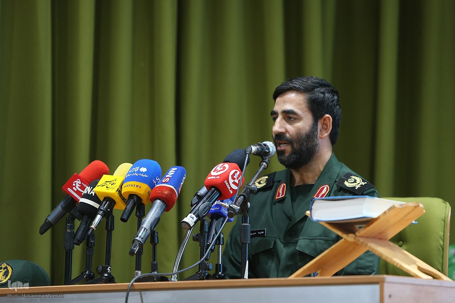 سردار غلامرضا حسنپور، رئیس سازمان بسیج اصناف سردار غلامرضا حسنپور، رئیس سازمان بسیج اصناف