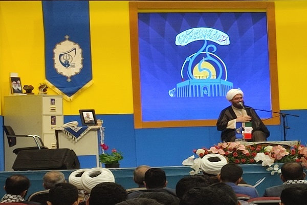 اتحادیه انجمن‌های اسلامی دانش‌آموزان انجمن محسنین شود 