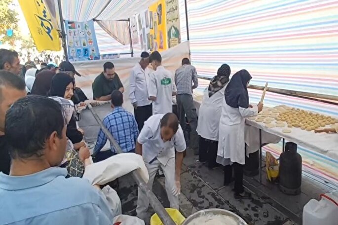 فیلم | آغاز  فعالیت مواکب پذیرایی در جشن بزرگ مهمانی امت احمد کردستان