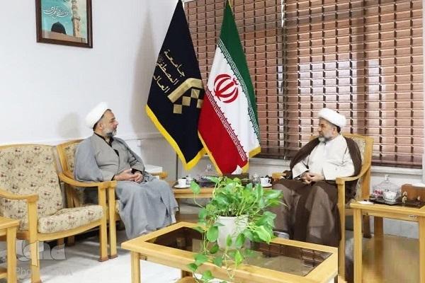 تبریک رئیس عقیدتی سیاسی گلستان به نماینده جدید المصطفی