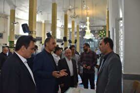 برپایی میز خدمت در مصلی نماز جمعه کوهدشت + عکس