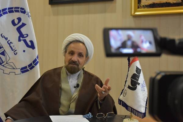 حجت‌الاسلام یوسفی مقدم رئیس پژوهشکده فرهنگ و معارف قرآن کریم