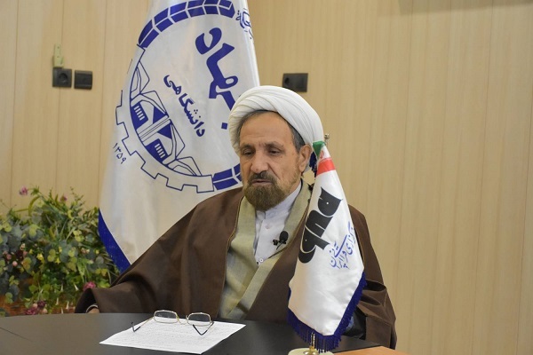 حجت‌الاسلام یوسفی مقدم رئیس پژوهشکده فرهنگ و معارف قرآن کریم