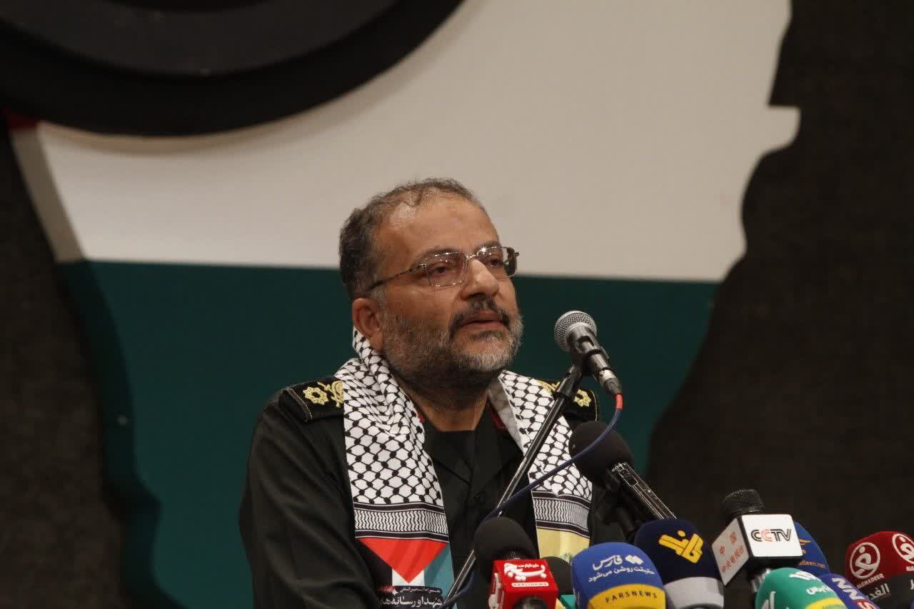 سردار غلامرضا سلیمانی، رئیس سازمان بسیج مستضعفین