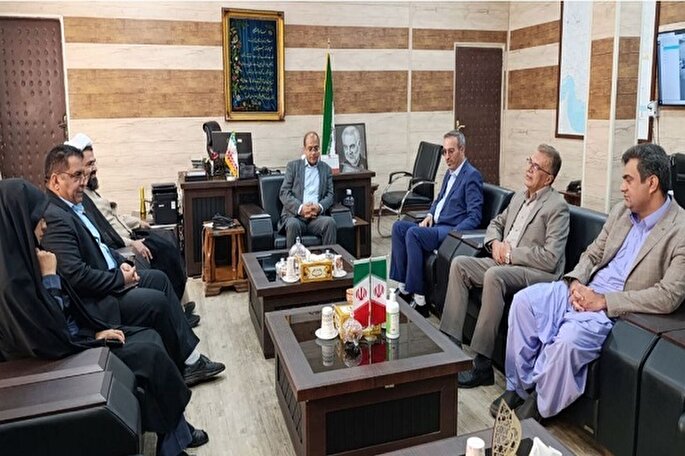 توسعه رشته‌های دانشگاهی متناسب با نیاز بازار کار باشد