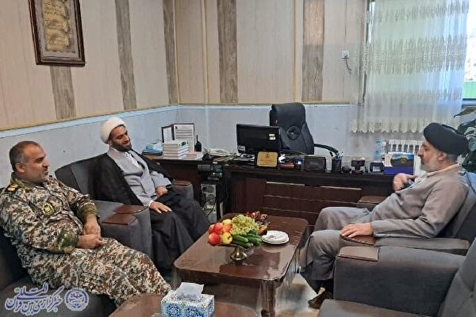 هم‌افزایی بین نیروهای مسلح و انتظامی تقویت امنیت و دفاع از ارزش‌های نظام است