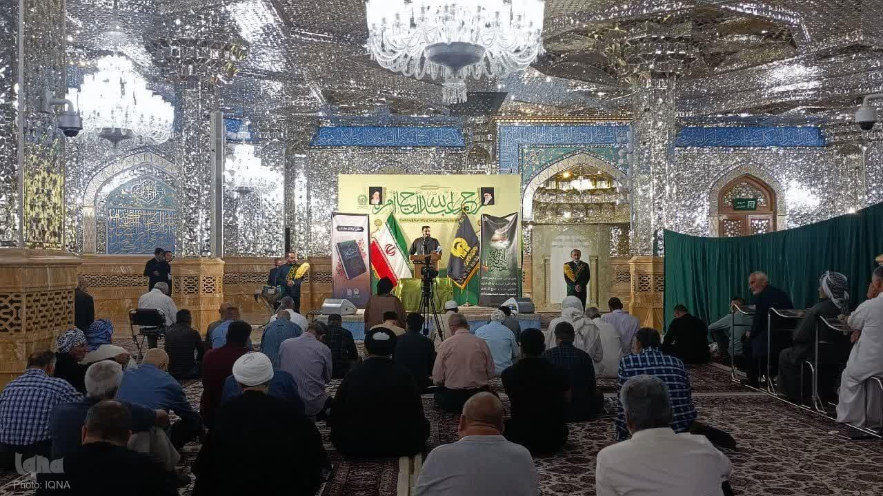 از کتاب «عالم آل محمد، الامام علی بن موسی الرضا (ع)» در حرم مطهر رضوی رونمایی شد