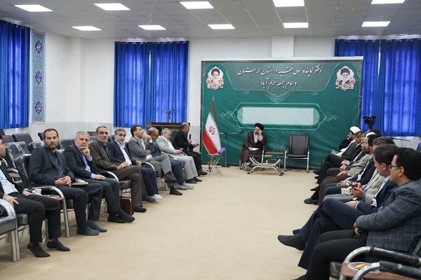 دیدار مسئولان دانشگاه لرستان با نماینده ولی‌فقیه در استان