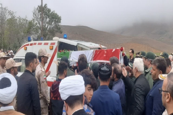 عکس | مراسم تشییع شهید همایون در گرمی