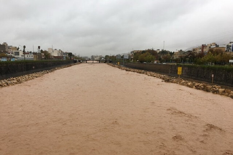 رودخانه خشک شیراز