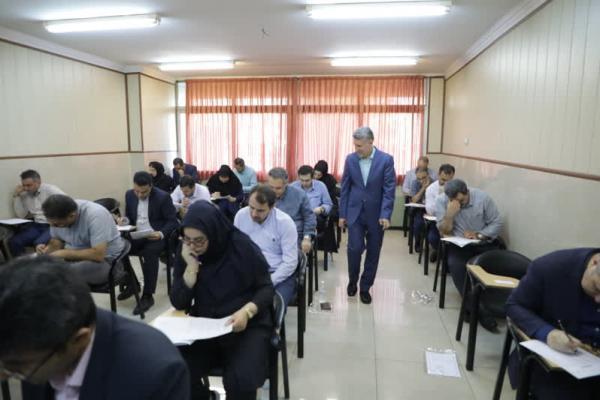 آزمون ارتقا و انتصاب به مشاغل رؤسا و معاونان شعب بانک رفاه کارگران برگزار شد