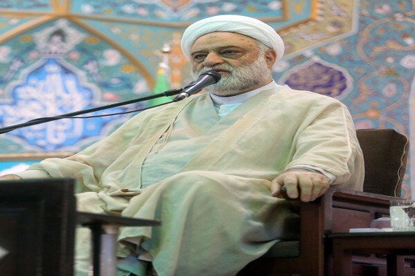 حجت‌الاسلام‌ والمسلمین حبیب‌الله فرحزاد، استاد حوزه علمیه