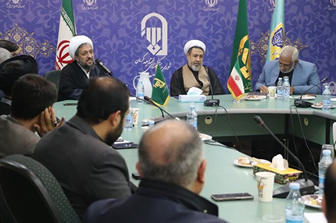 حضور گسترده نسل جوان در نماز جمعه نیازمند طرح و خلاقیت است