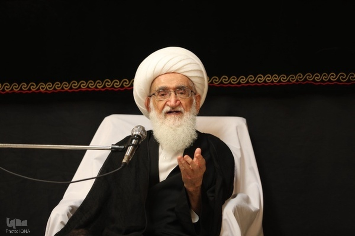 حسین نوری همدانی از مراجع معظم تقلید شیعه