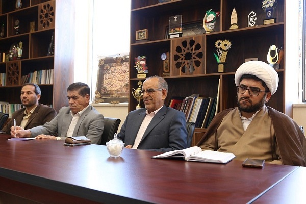 نشست مقدماتی برنامه‌ریزی برگزاری یادواره شهدای دانشجو در دانشگاه لرستان