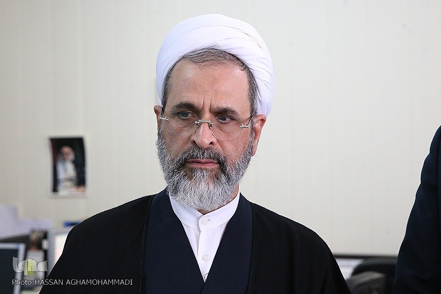 آیت‌الله علیرضا اعرافی، مدیر حوزه‌های علمیه