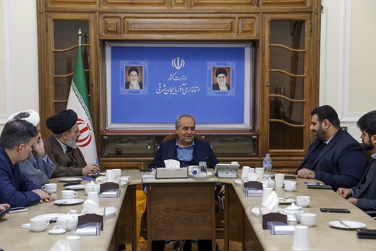 بهرام سرمست، استاندار آذربایجان شرقی، حمید مجیدی مهر، رئیس مرکز امور قرآنی اوقاف