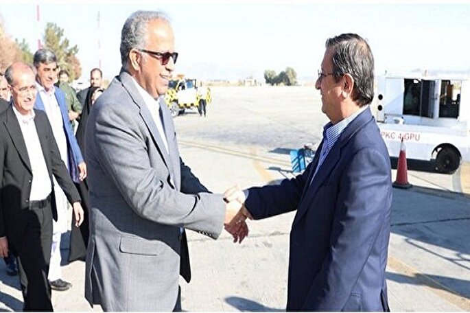 وزیر امور اقتصادی و دارایی وارد سیستان‌وبلوچستان شد