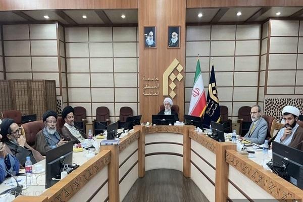علی عباسی، رئیس جامعه المصطفی العالمیه