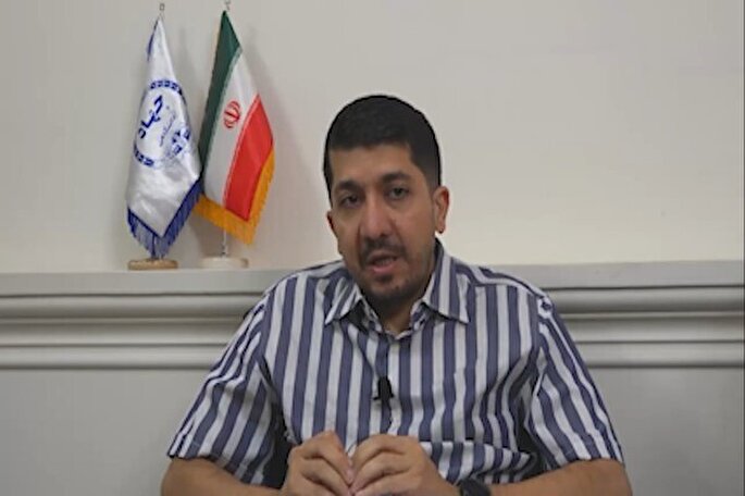 کتب دینی عمومی به متن جامعه نزدیک‌تر شوند + فیلم