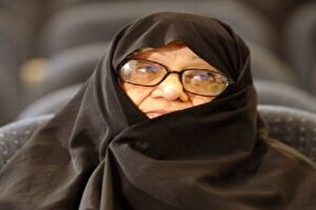 فیلم | تنها زنی که در تبعید محافظ امام خمینی(ره) بود