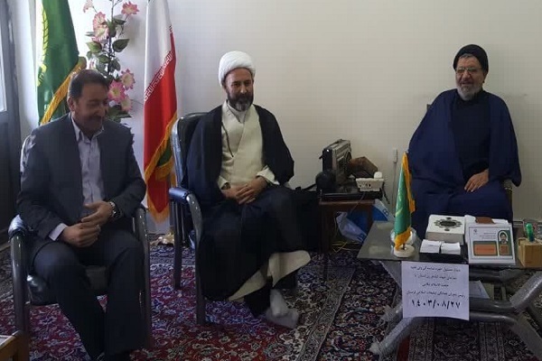 دیدار سرپرست شورای هماهنگی تبلیغات اسلامی لرستان با نماینده ولی‌فقیه در جهاد کشاورزی لرستان