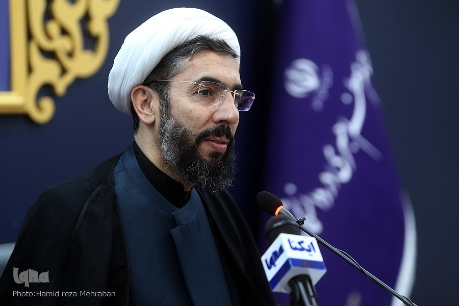 آغاز ثبت نام عمره دانشجویی با حضور دختران مجرد