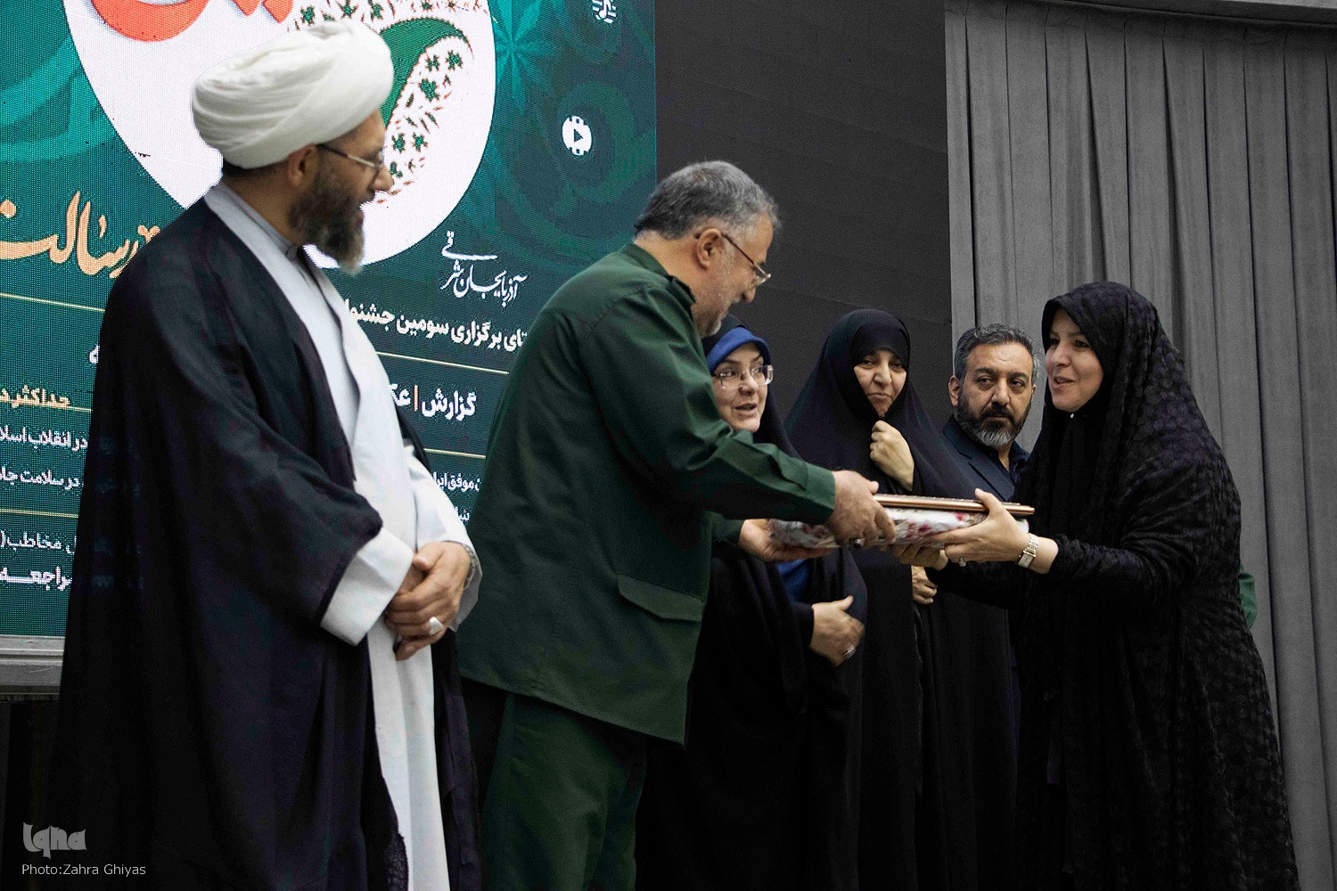 همایش شکوه حیا به همراه تجلیل از منتخبان جشنواره حریم رسالت در آذربایجان‌شرقی