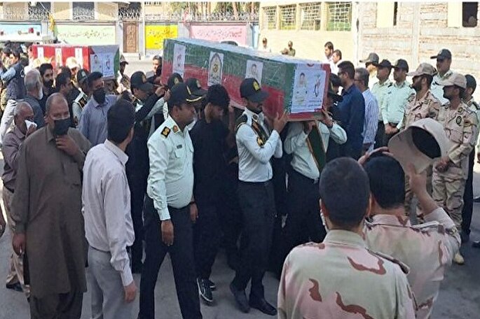 پیکر مطهر شهدای حادثه‌ تروریستی تفتان تشییع شد