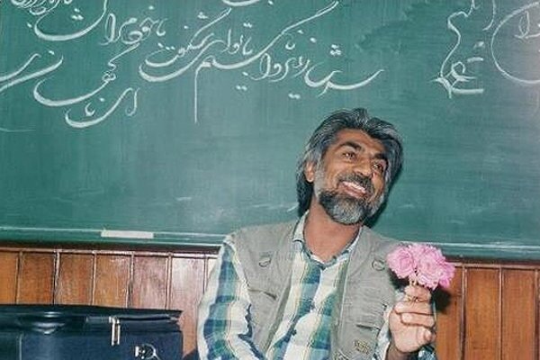 «امین‌پور» بی‌نقاب‌ترین شاعر معاصر است/ پسند این و آن در جهان‌بینی «قیصر» جای نداشت +صوت و فیلم
