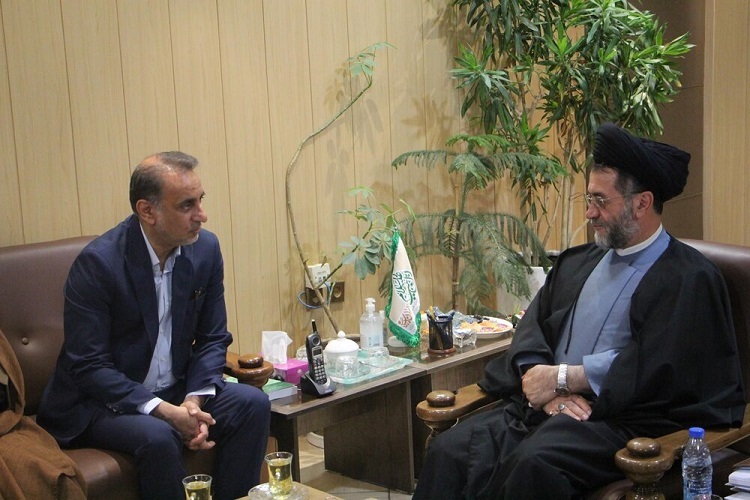 دیدار رئیس کل دادگستری فارس با مدیرکل آموزش و پرورش استان