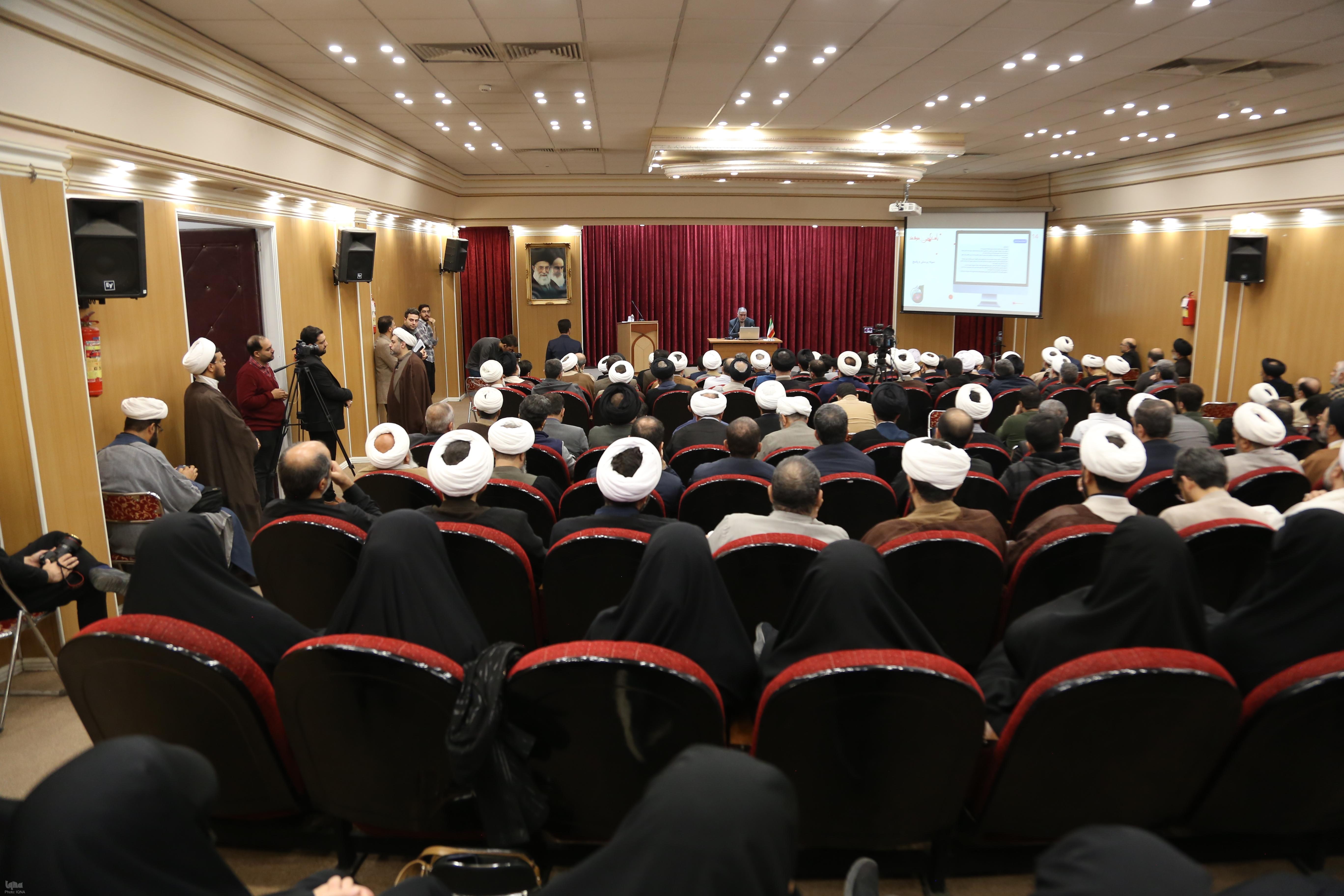احمد واعظی، رئیس دفتر تبلیغات اسلامی حوزه علمیه