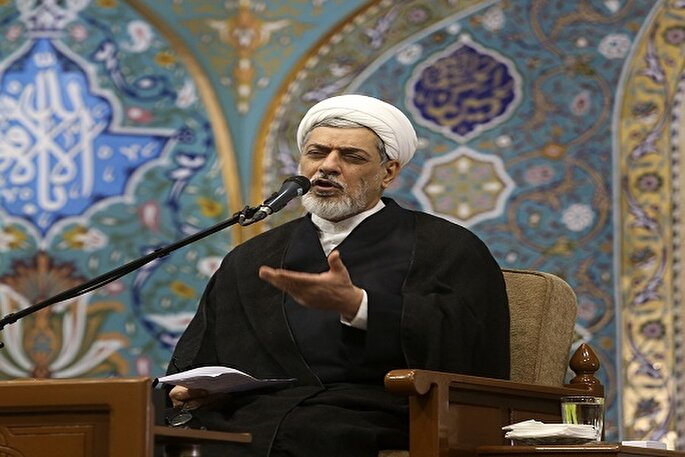 مقام حضرت زهرا (س) در محضر الهی و عالم هستی ارزشمند است